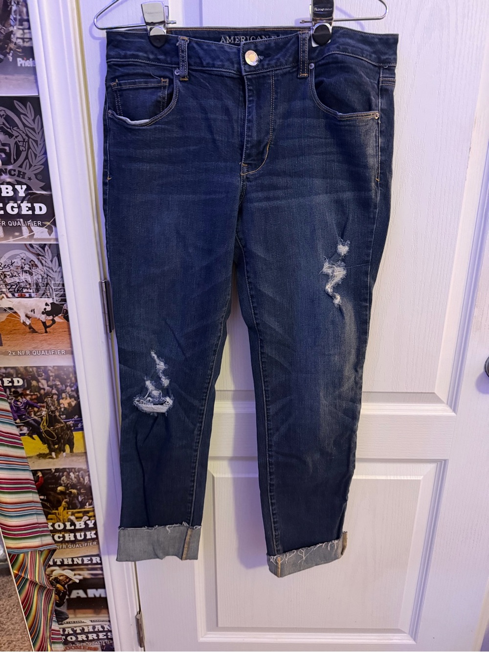 American Eagle Outfitters Dark Blue Distressed capri